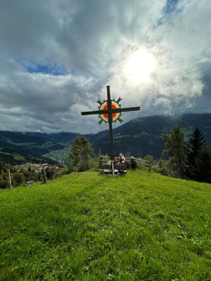 Apart Mountain Uderns Luaran gambar